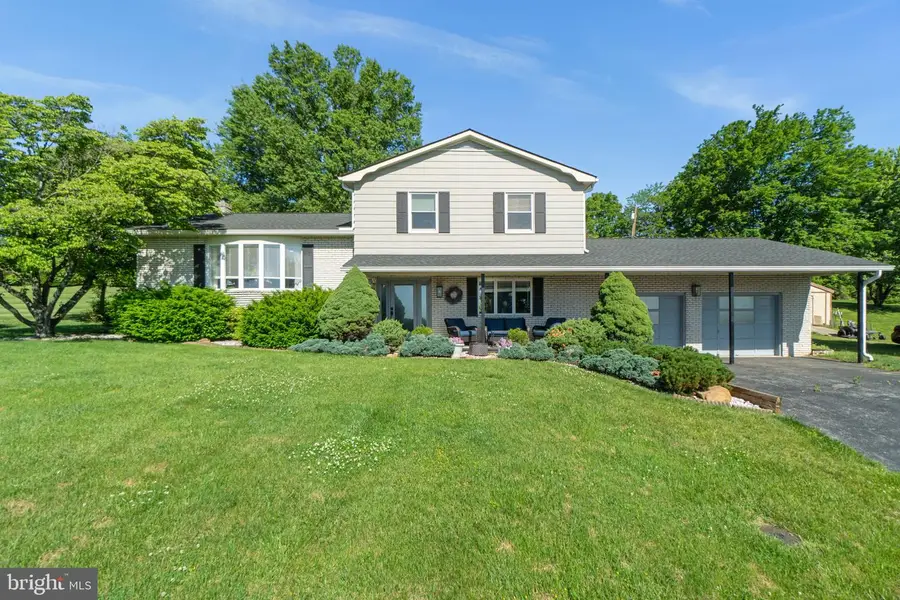 13724 Hillside Ave, Thurmont, MD 21788 - #2
