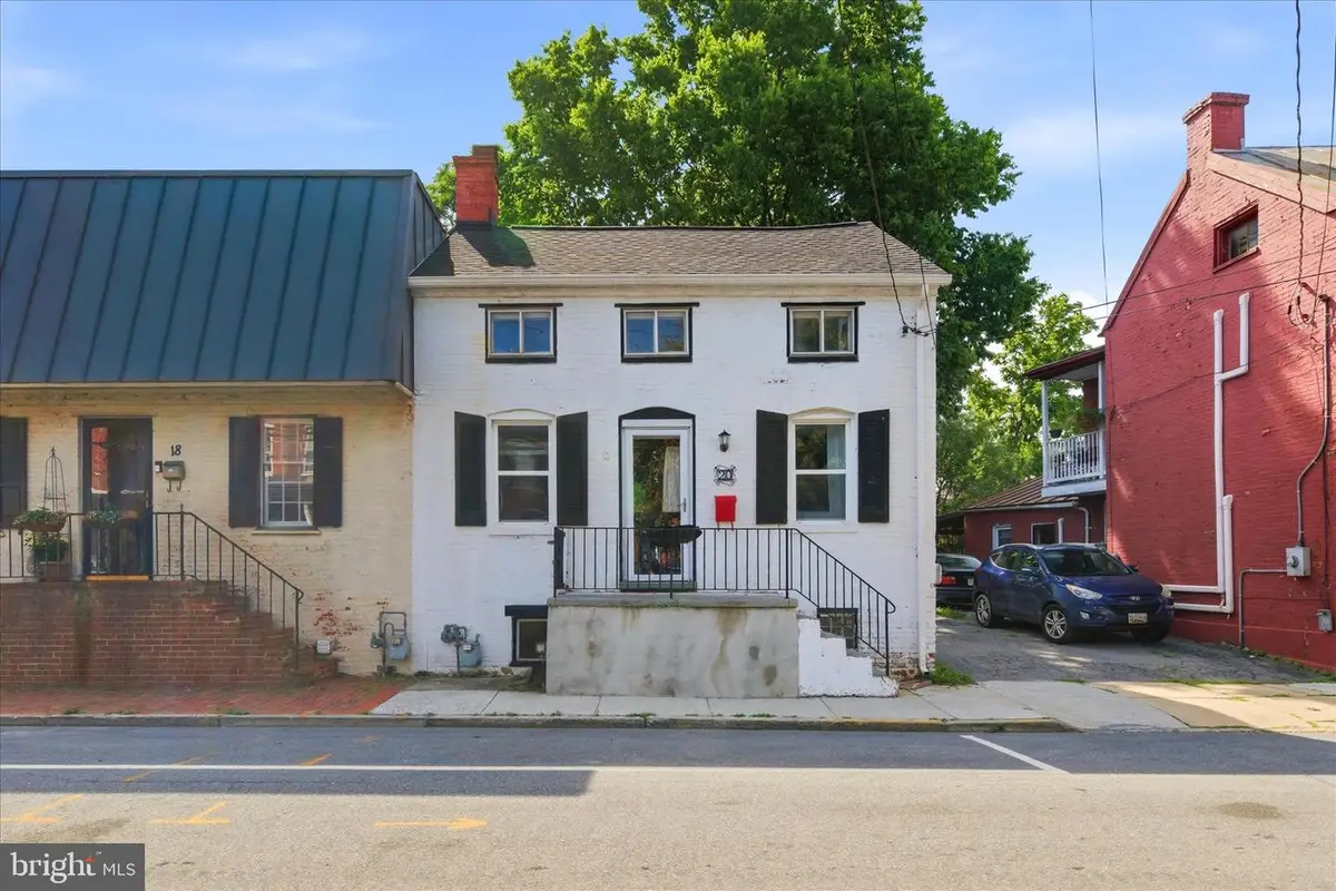 20 S Jefferson St, Frederick, MD 21701 - #1