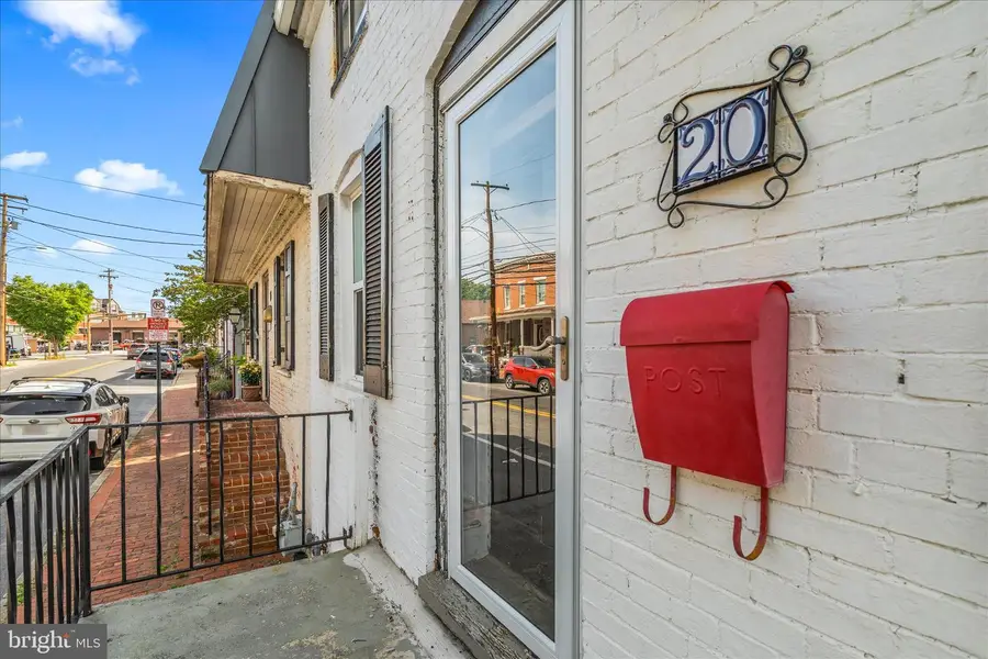 20 S Jefferson St, Frederick, MD 21701 - #3