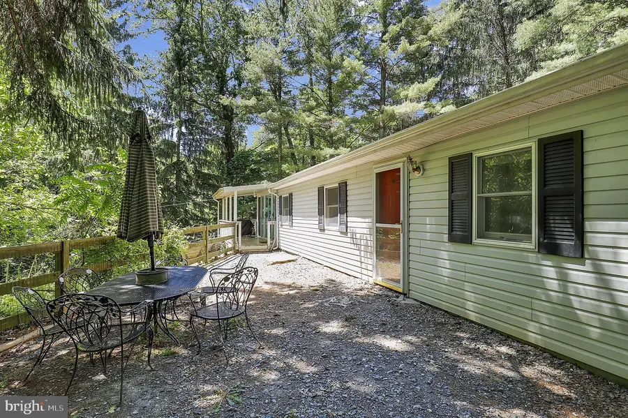10856 Wolfsville Rd, Myersville, MD 21773 - #2