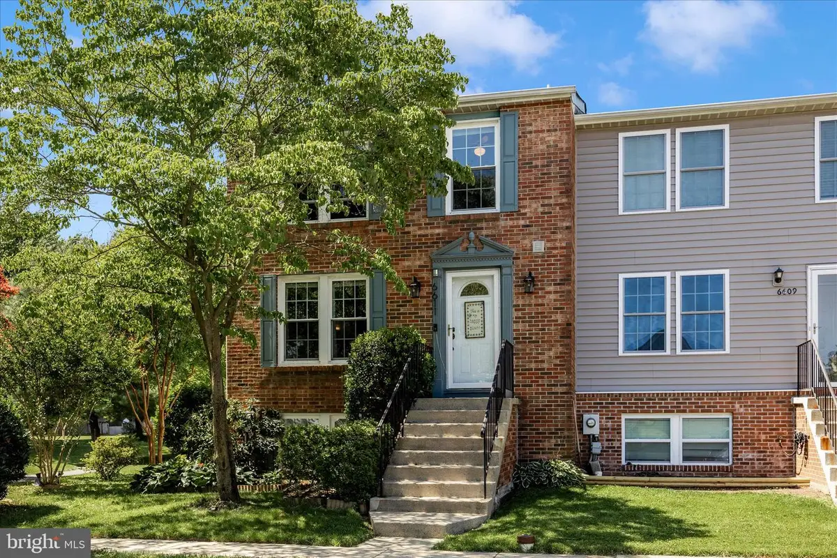 6611 Haydown Ct, Frederick, MD 21703 - #1