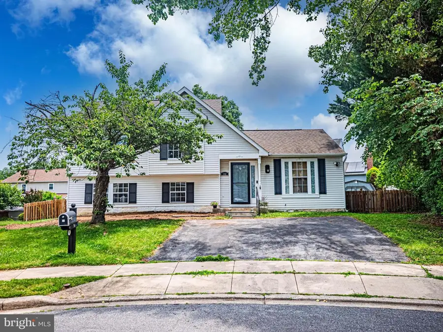 502 Teal Ct, Frederick, MD 21703 - #2