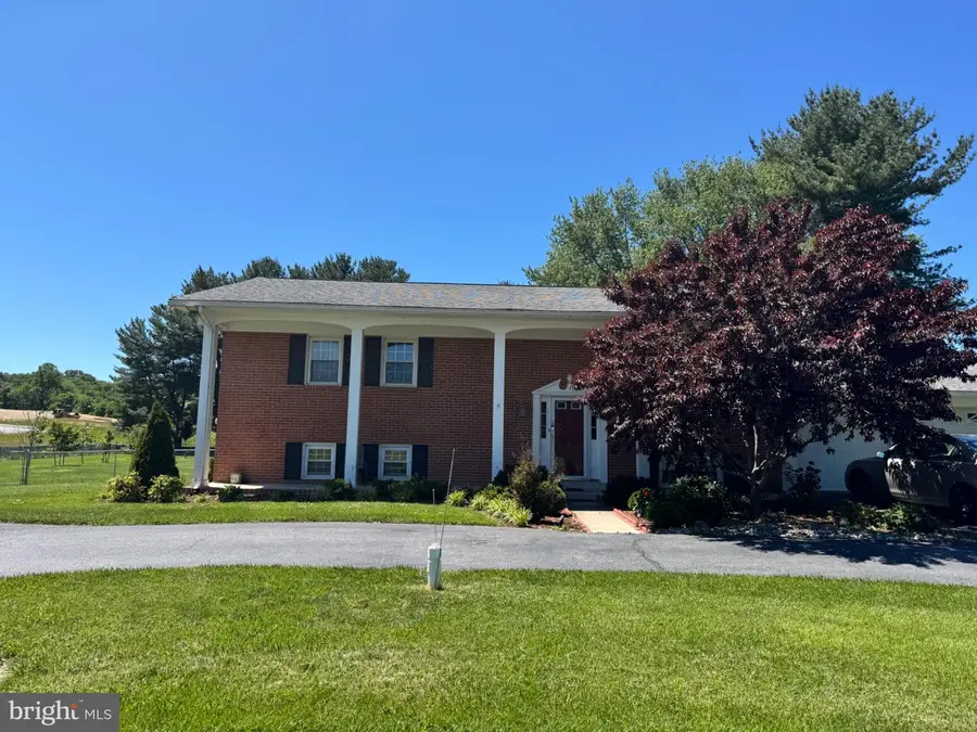 6742 Mount Phillip Rd, Frederick, MD 21703 - #2