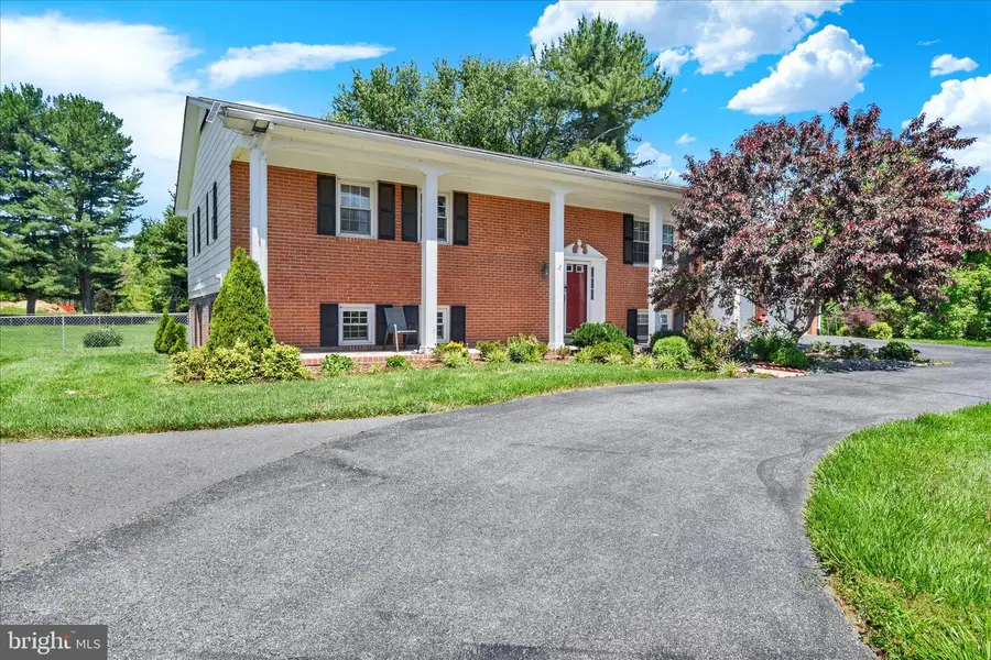 6742 Mount Phillip Rd, Frederick, MD 21703 - #3