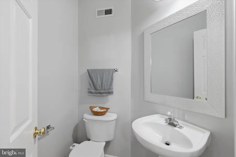 1741 Emory St, Frederick, MD 21701 - #3
