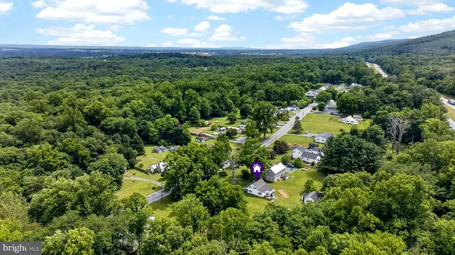 13320 Catoctin Furnace Rd, Thurmont, MD 21788 - #2