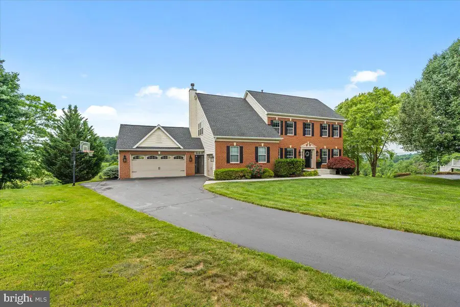 9811 Ritchie Ct, Ijamsville, MD 21754 - #2
