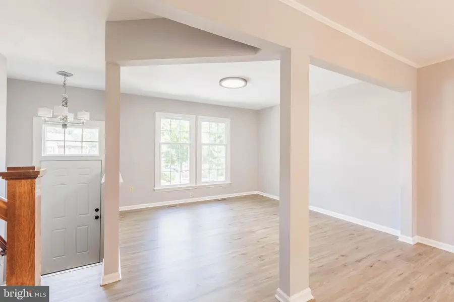 2433 Dunmore Ct, Frederick, MD 21702 - #3