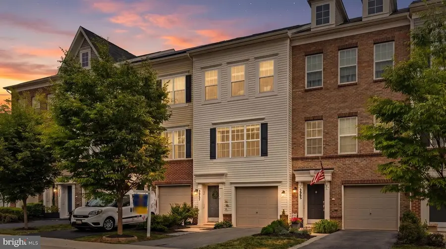 5967 Whelan Ln, Frederick, MD 21703 - #2