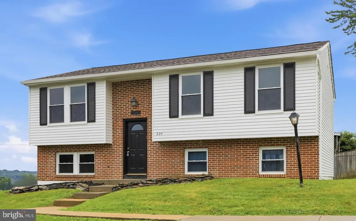 224 Tamarack Way, Brunswick, MD 21716 - #1