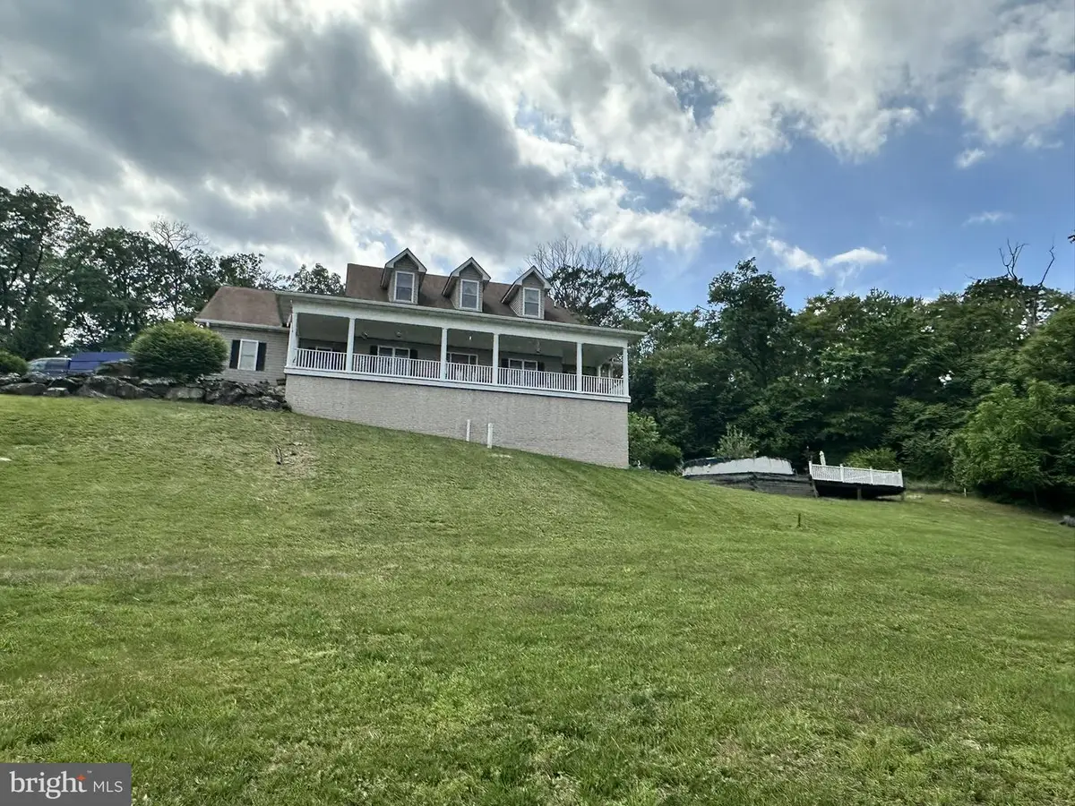 7020 Debold Rd, Sabillasville, MD 21780 - #1