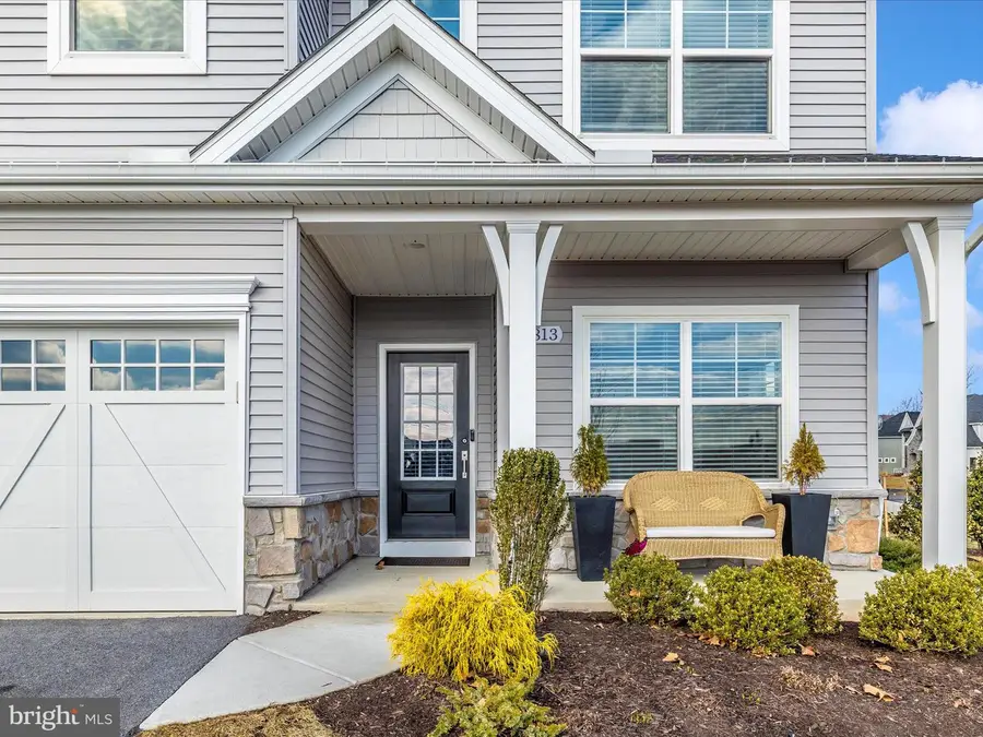 2813 Hillfield Dr, Frederick, MD 21702 - #2