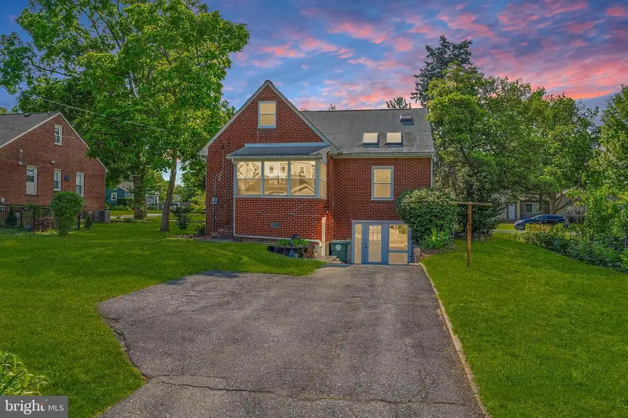 826 Trail Ave, Frederick, MD 21701 - #2