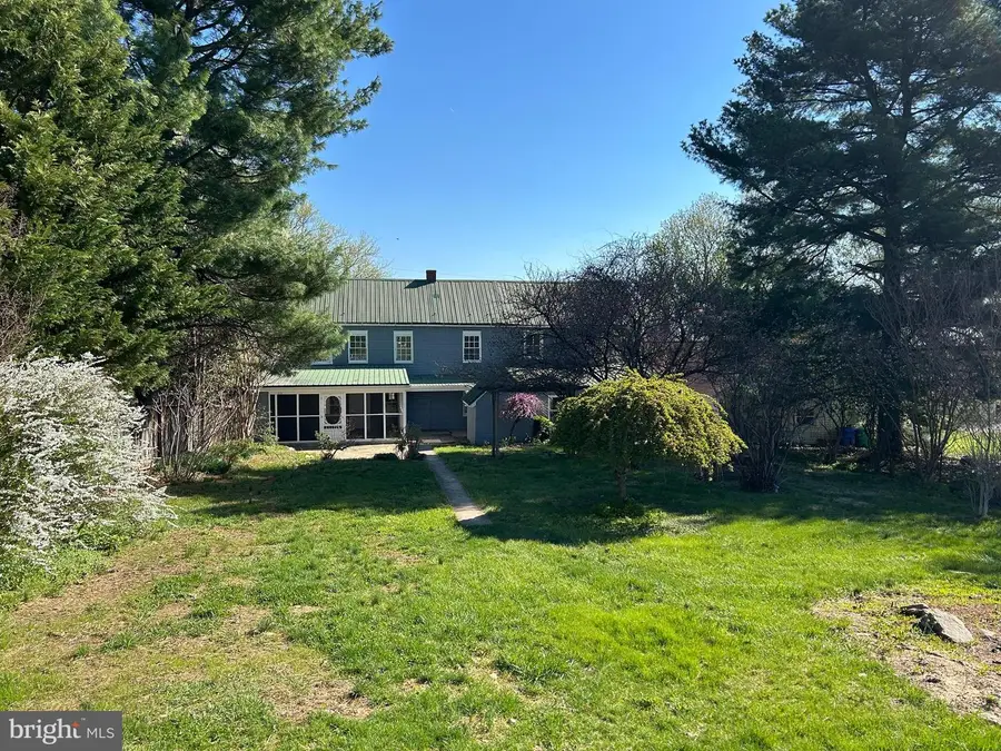 210 E Main St, Burkittsville, MD 21718 - #2