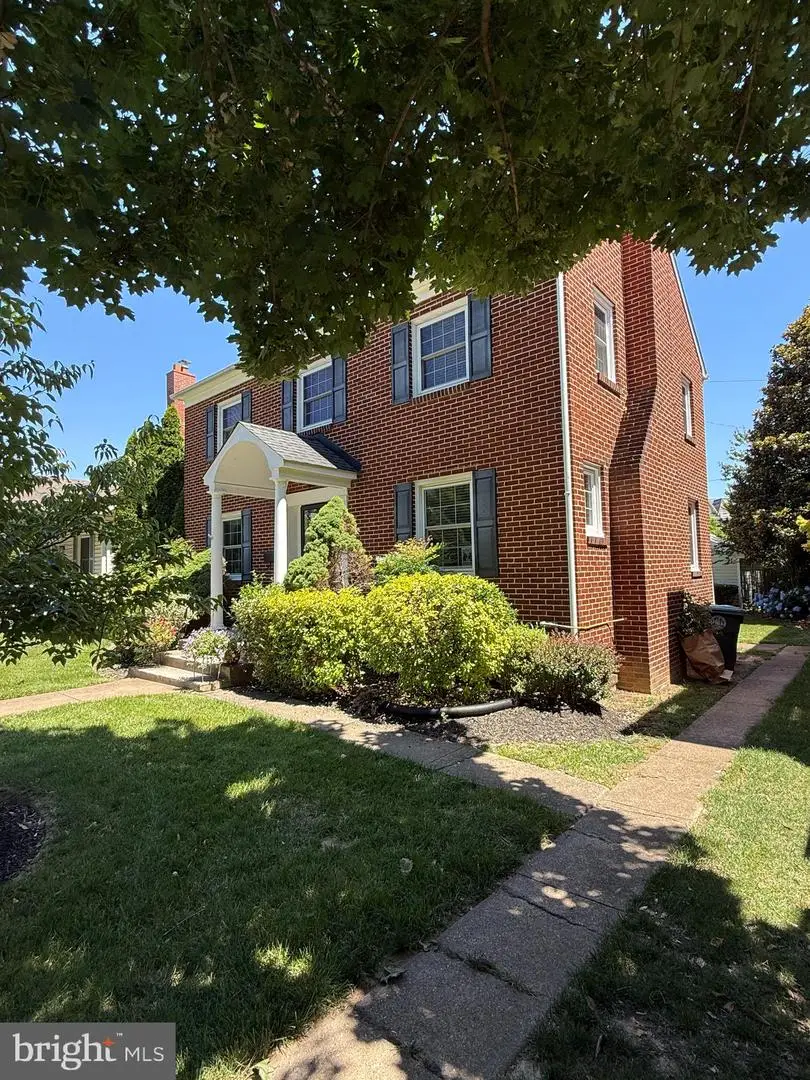 506 Magnolia Ave, Frederick, MD 21701 - #2