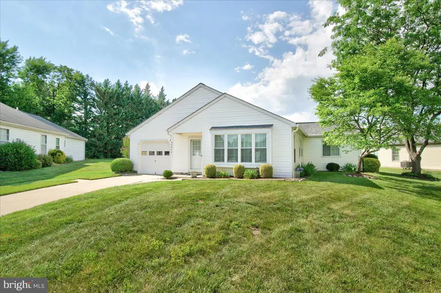 6864 Snowberry Ct, Frederick, MD 21703 - #2