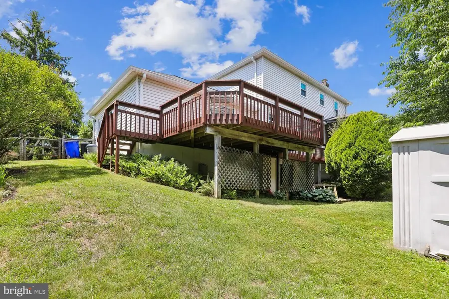 201 Westridge Dr, Mount Airy, MD 21771 - #2