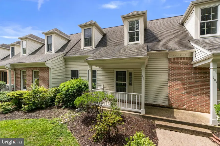 905 Mclendon Dr, Frederick, MD 21702 - #2