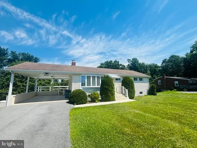 6942 Linganore Rd, Frederick, MD 21701 - #2
