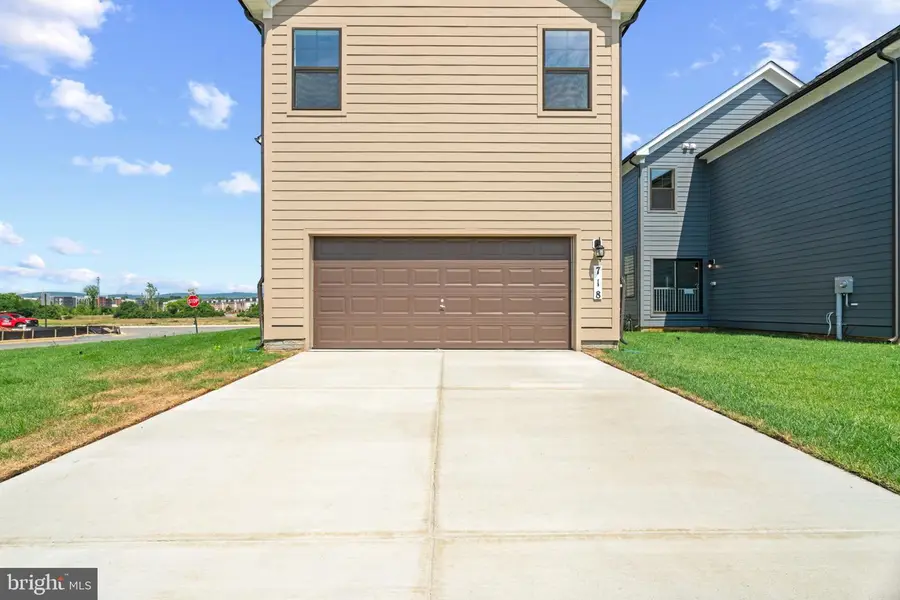 448 Hanson St, Frederick, MD 21701 - #3