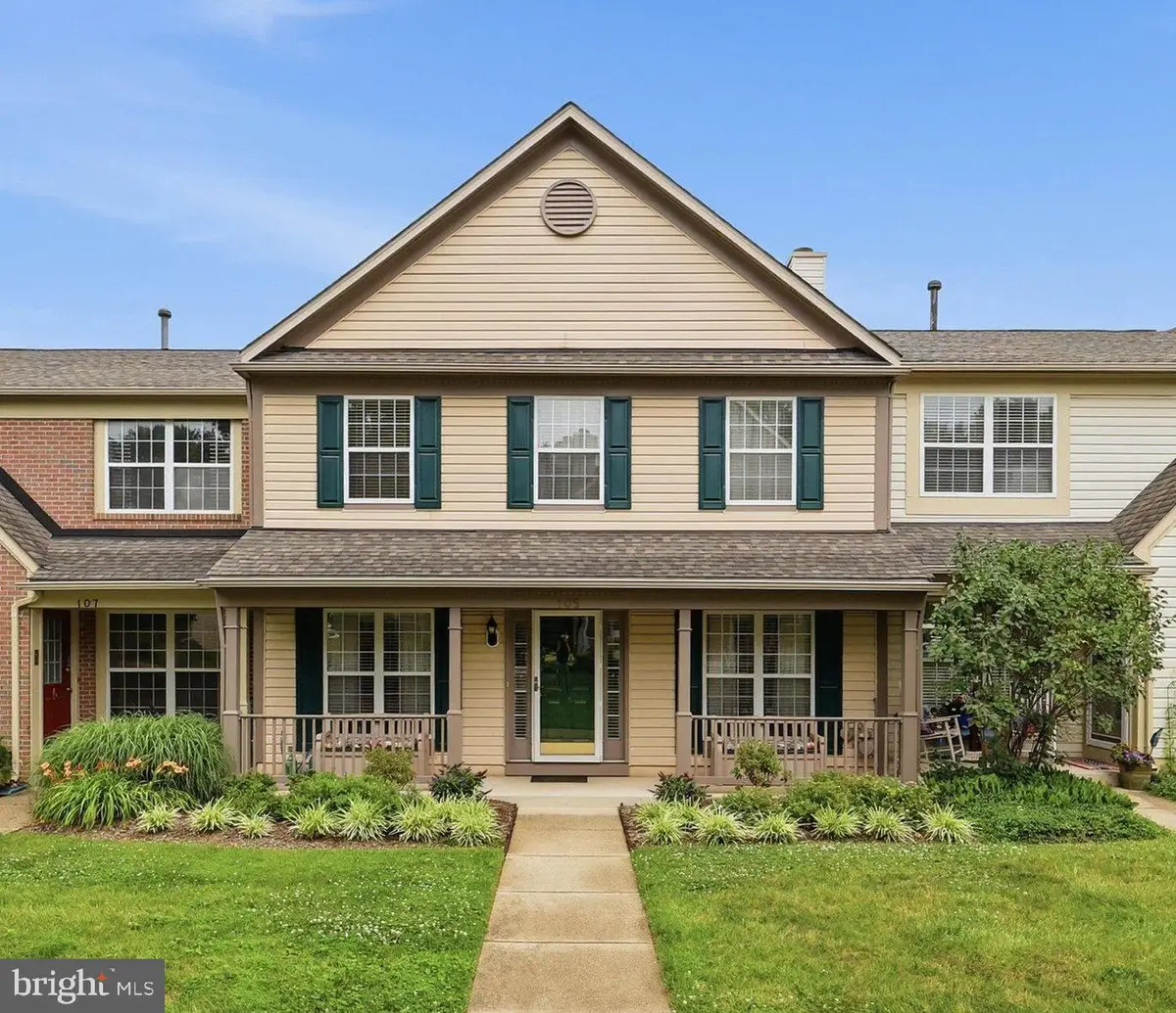 105 New Castle Ct, Frederick, MD 21702 - #1