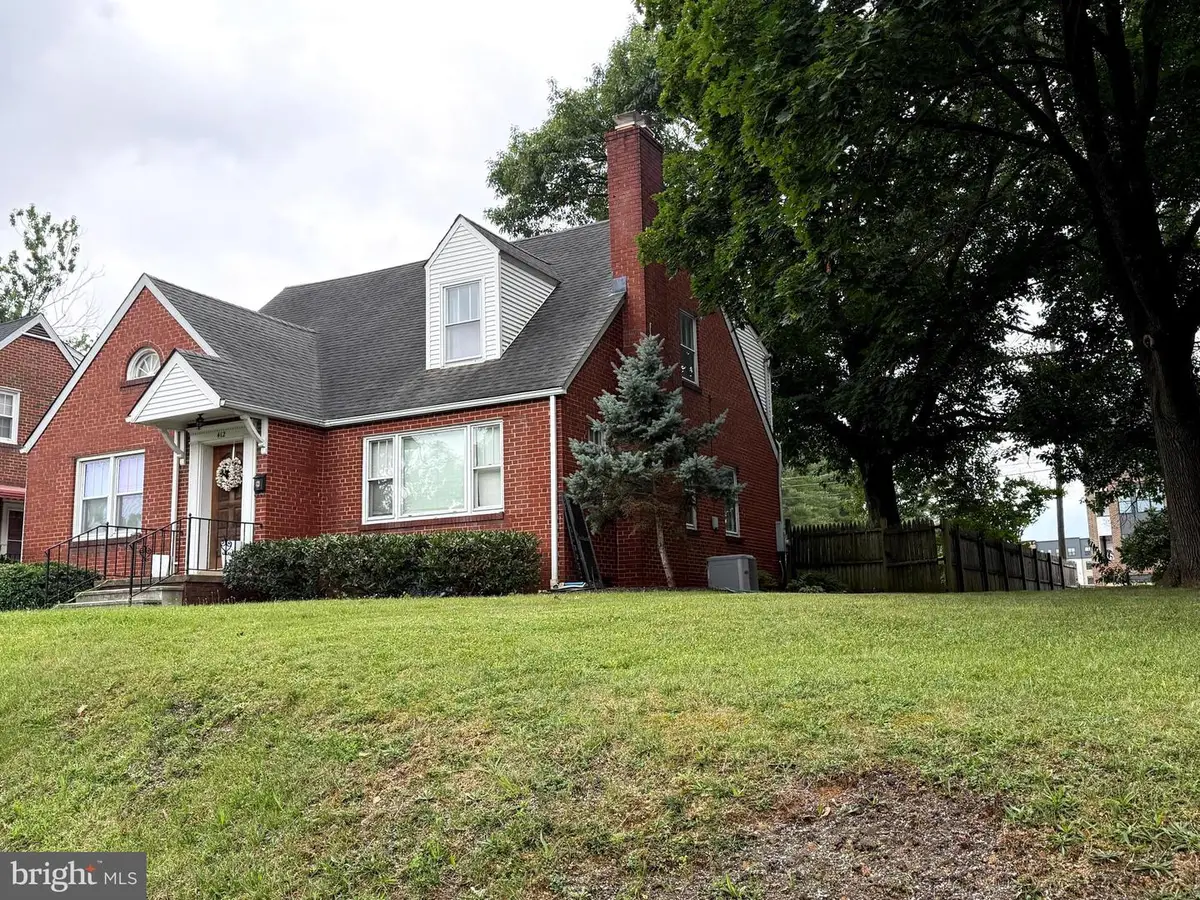 412 Carroll Pkwy, Frederick, MD 21701 - #1