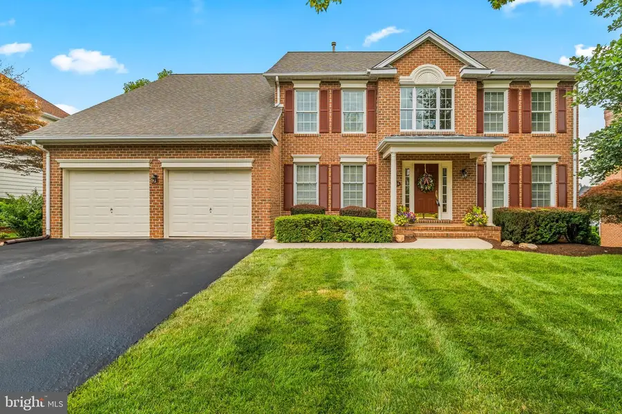 2214 W Greenleaf Dr, Frederick, MD 21702 - #2
