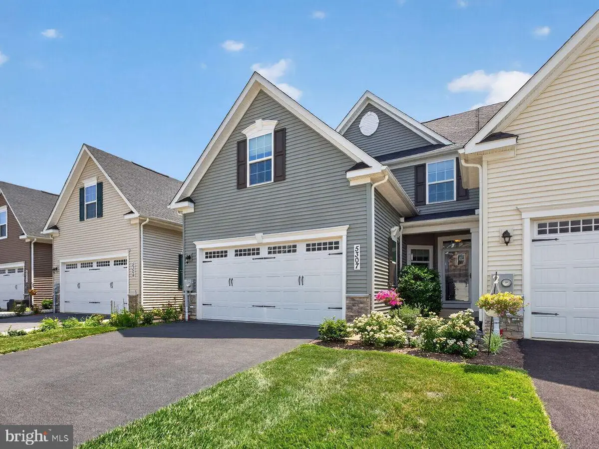 5307 Crape Myrtle Dr, Frederick, MD 21703 - #1
