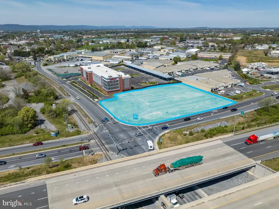 813 South St E, Frederick, MD 21701 - #3