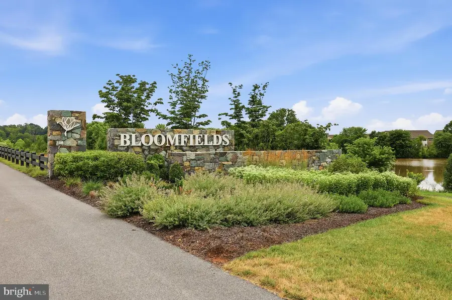 2605 Broadleaf Dr, Frederick, MD 21702 - #2