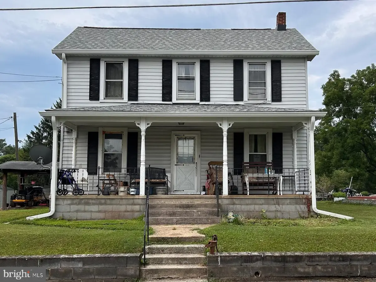 5111 Doubs Rd, Adamstown, MD 21710 - #1