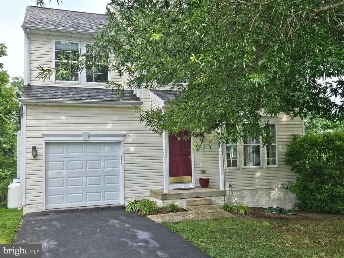 814 Fifth Ave, Brunswick, MD 21716 - #1