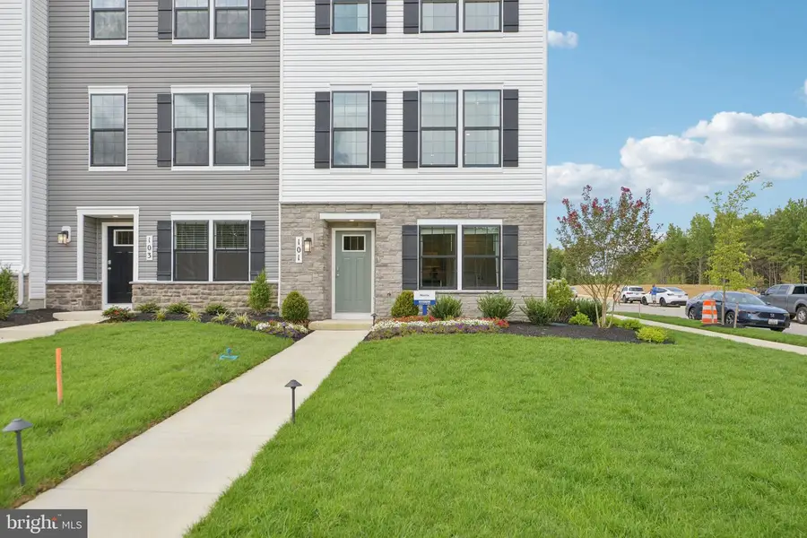 1560 Beanstalk Dr, Frederick, MD 21703 - #2