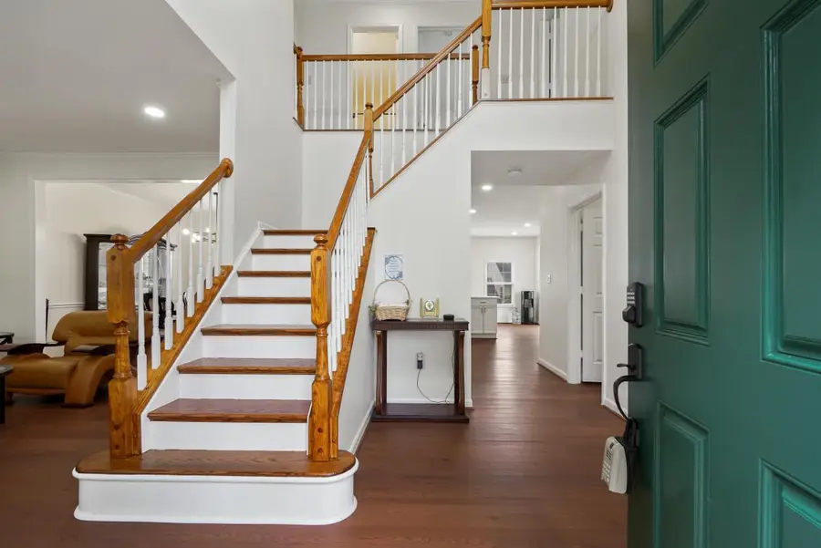 90 Howard Ct, Frederick, MD 21702 - #3