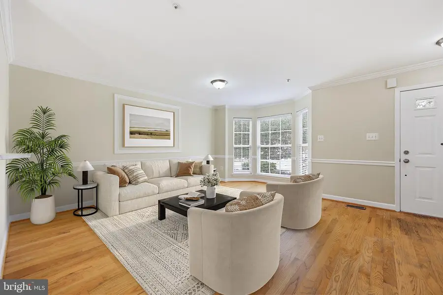 8850 Briarcliff Ln, Frederick, MD 21701 - #2