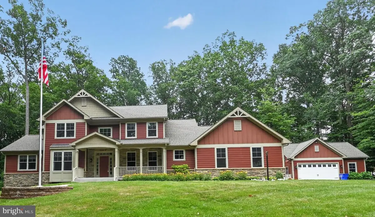8711 Chestnut Grove Rd, Frederick, MD 21701 - #1