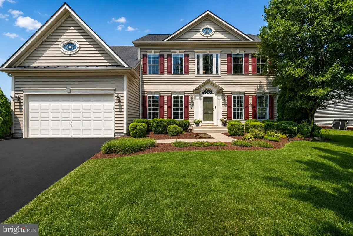 9754 Wyndham Dr, Frederick, MD 21704 - #1