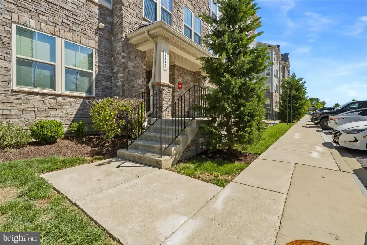 5733 Meadowood St #303, New Market, MD 21774 - #1