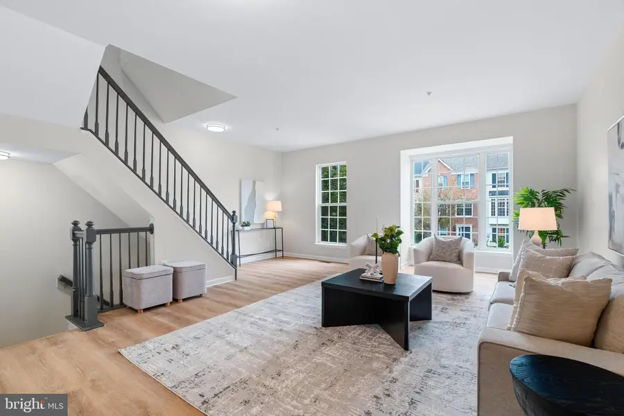 2502 Emerson Dr, Frederick, MD 21702 - #3