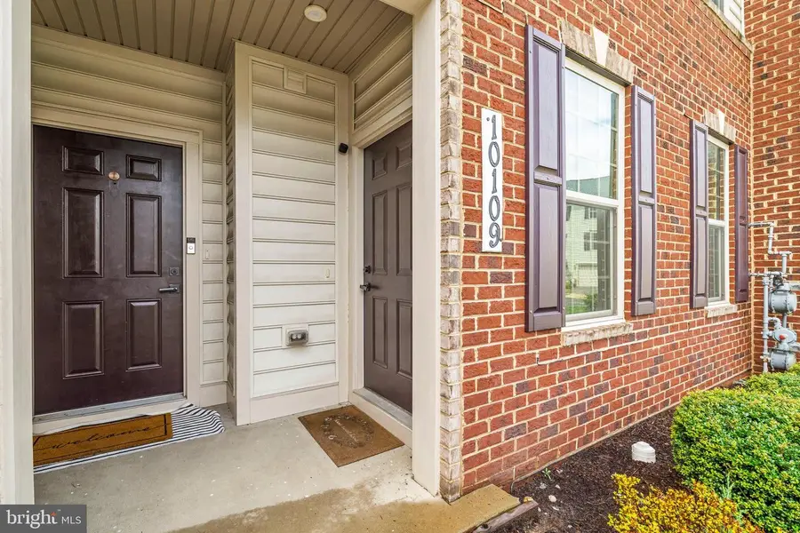 10109 Fauberg St, Ijamsville, MD 21754 - #3