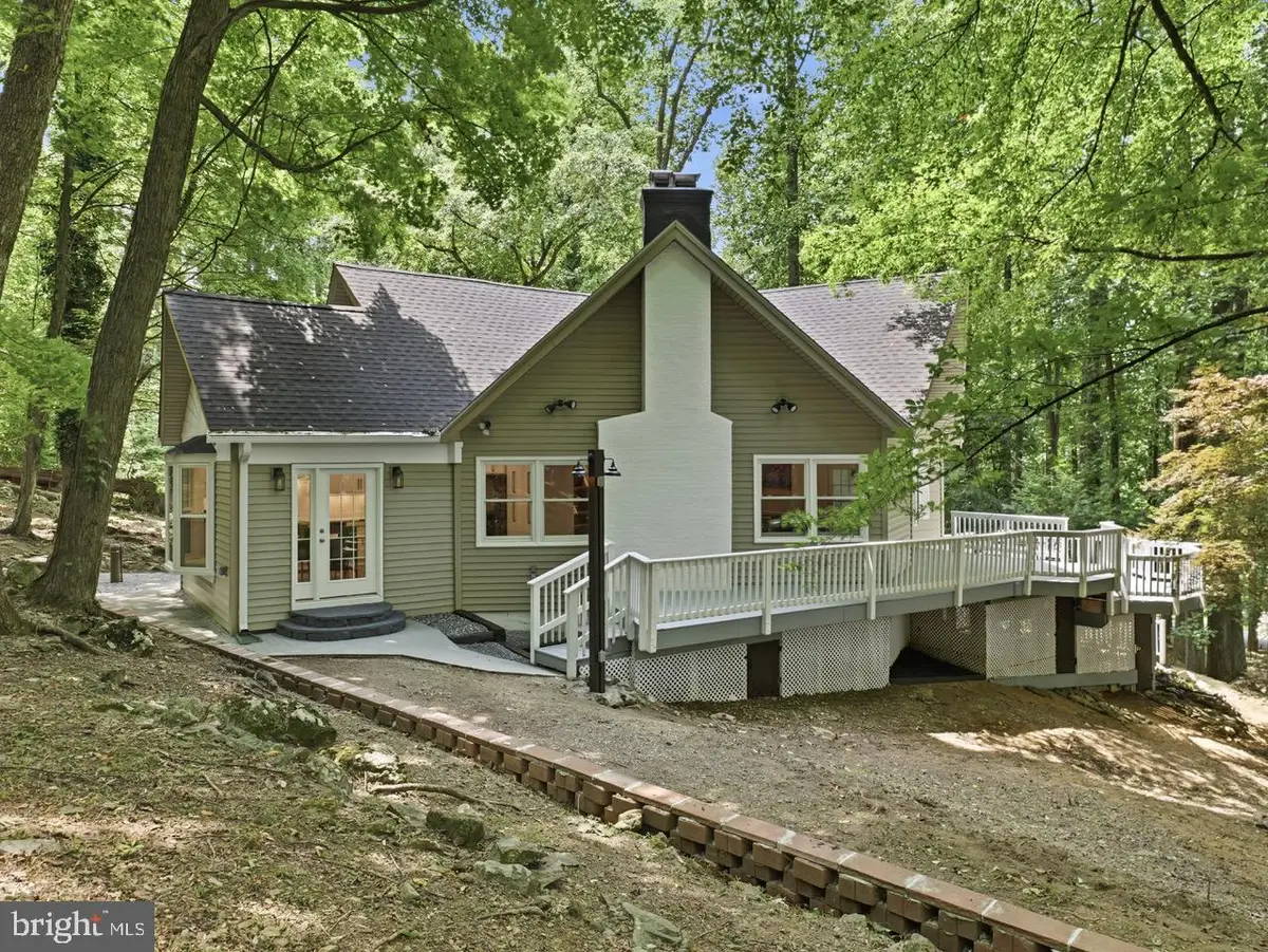 10611 Rum Springs Rd, Myersville, MD 21773 - #1
