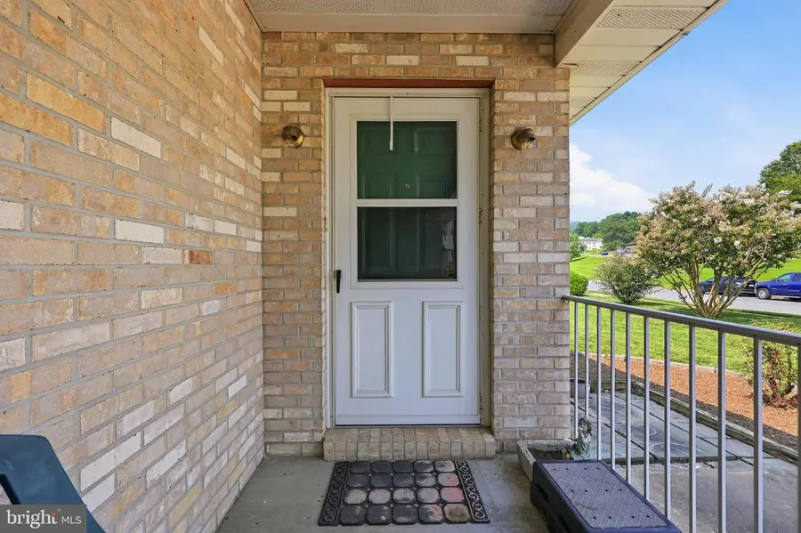 206 Sunhigh Dr, Thurmont, MD 21788 - #2