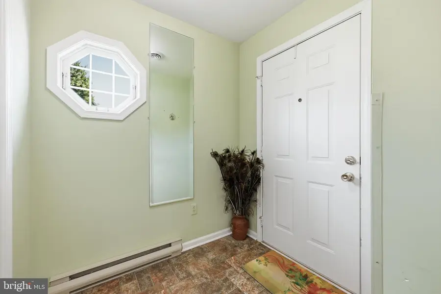 206 Sunhigh Dr, Thurmont, MD 21788 - #3