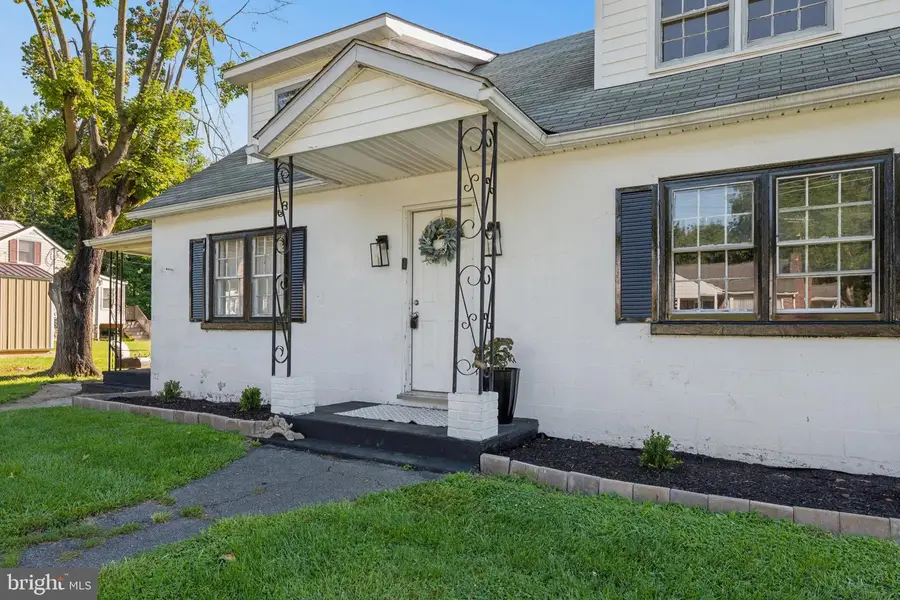 15851 Smith Rd, Thurmont, MD 21788 - #2
