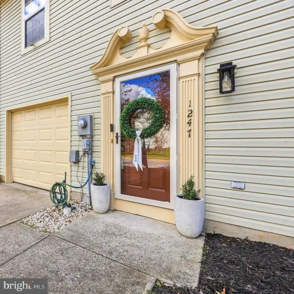 1247 Dahlia Ln, FREDERICK, MD 21703