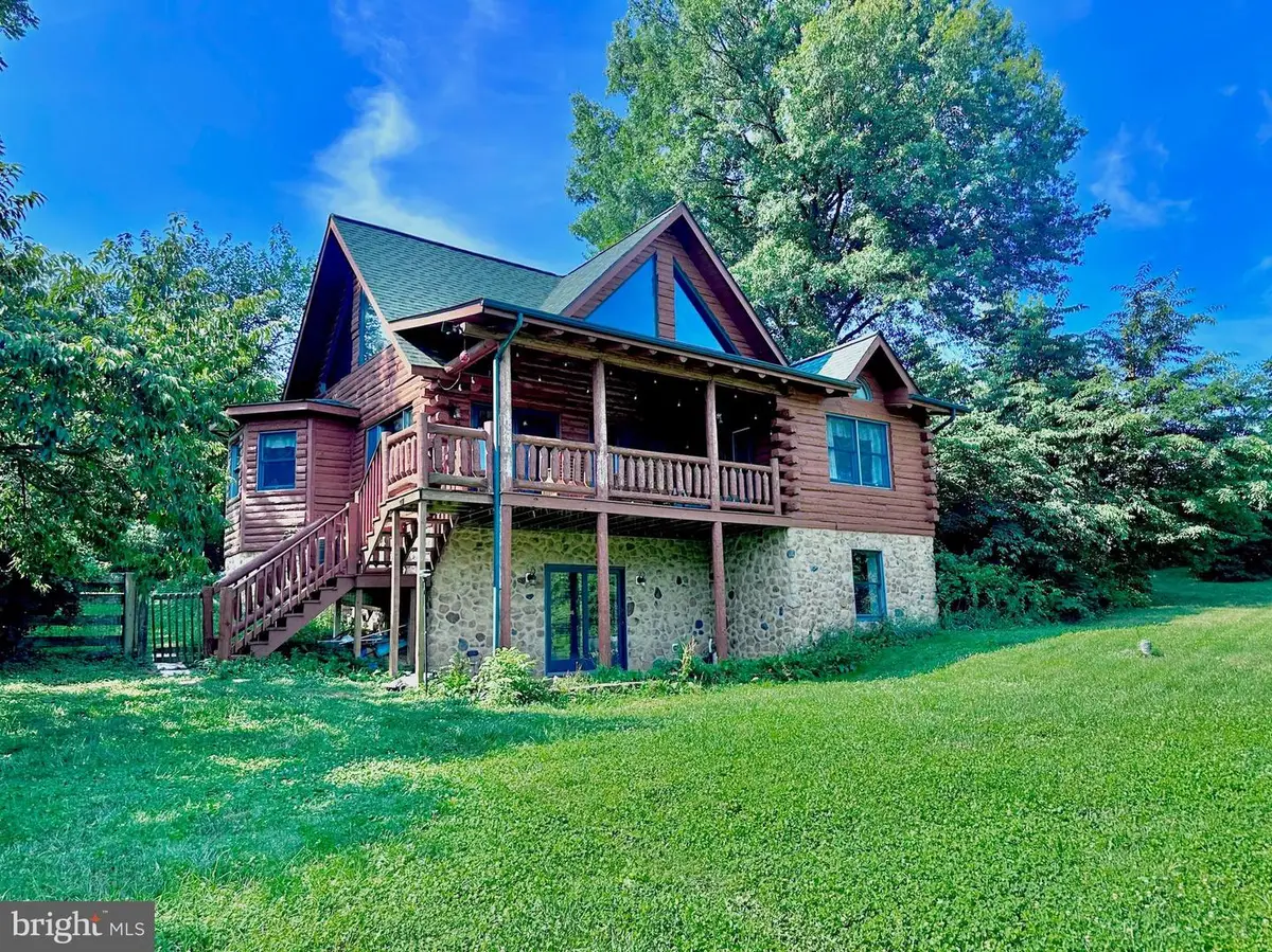 8051 Old Receiver Rd, Frederick, MD 21702 - #1