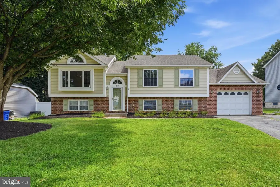 212 Sandstone Dr, Walkersville, MD 21793 - #2