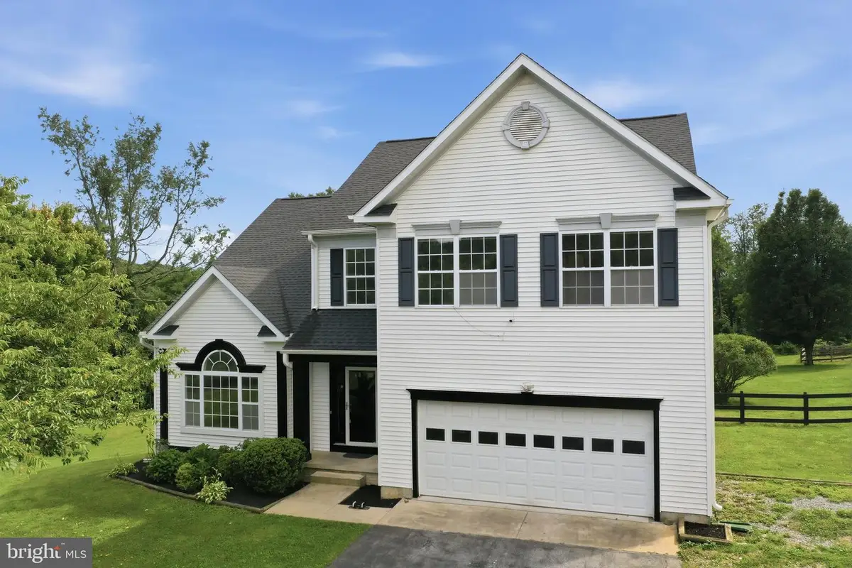 16680 Buck Lantz Rd, Sabillasville, MD 21780 - #1