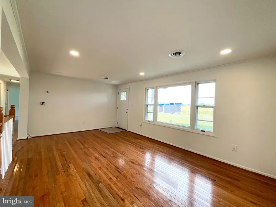 9715 Spencer, Ijamsville, MD 21754 - #3