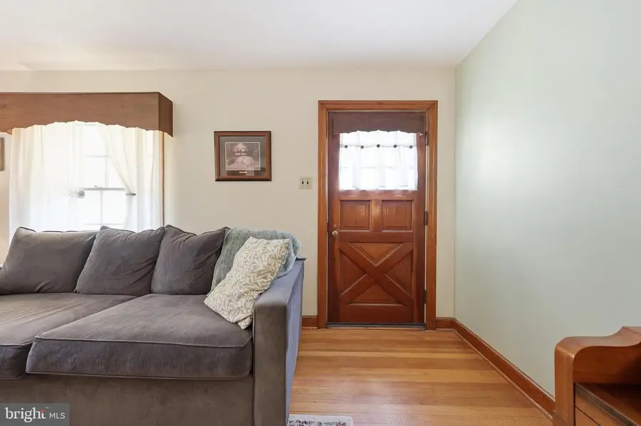 19 Norva Ave, Frederick, MD 21701 - #3